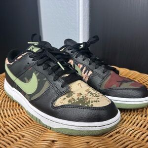 Nike Dunk Low SE Red Box